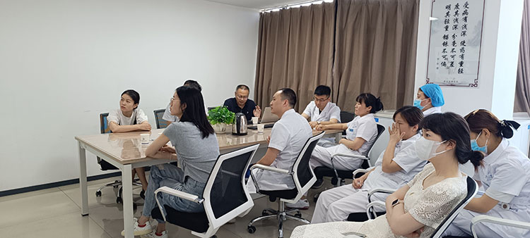 风险久久久久久亚洲精品影院