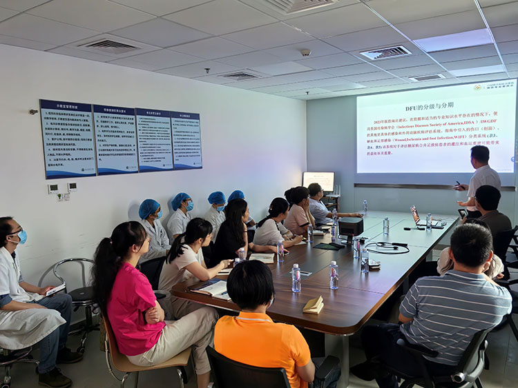 风险久久久久久亚洲精品影院