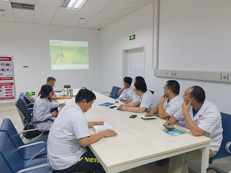 风险久久久久久亚洲精品影院