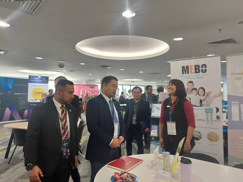 风险久久久久久亚洲精品影院