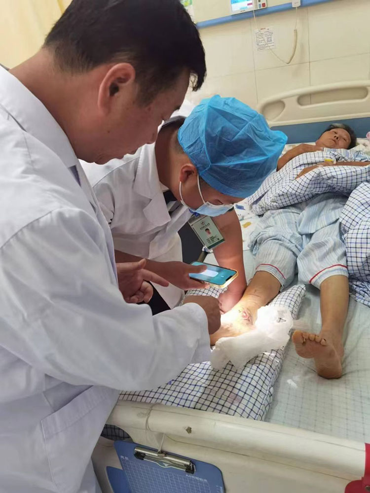 风险久久久久久亚洲精品影院