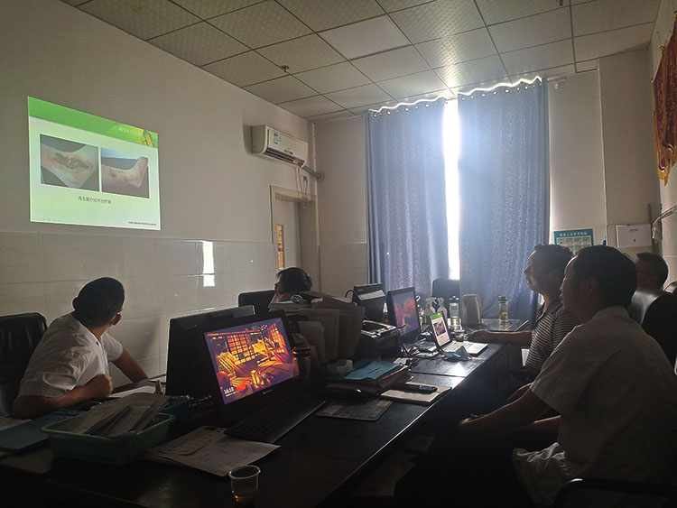 风险久久久久久亚洲精品影院