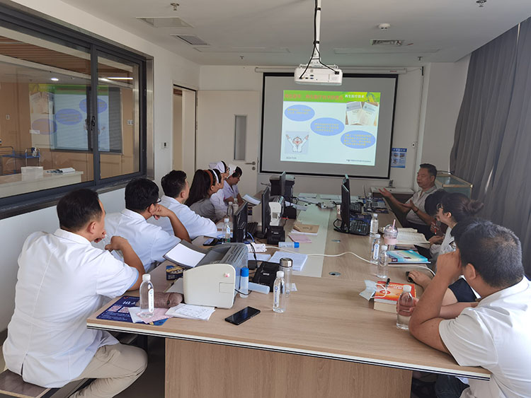 风险久久久久久亚洲精品影院