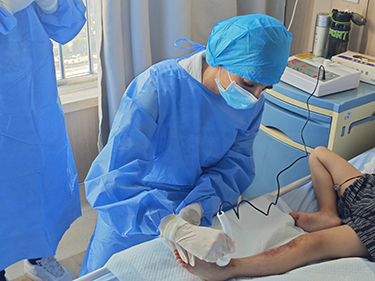 风险久久久久久亚洲精品影院