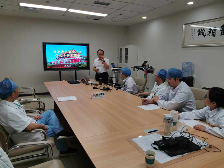 风险久久久久久亚洲精品影院