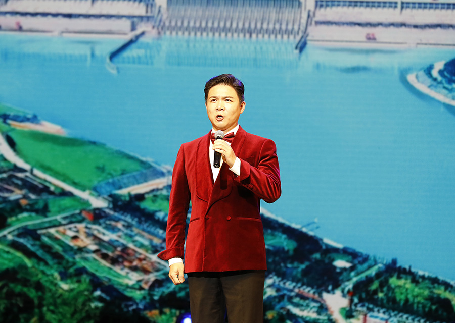 风险久久久久久亚洲精品影院