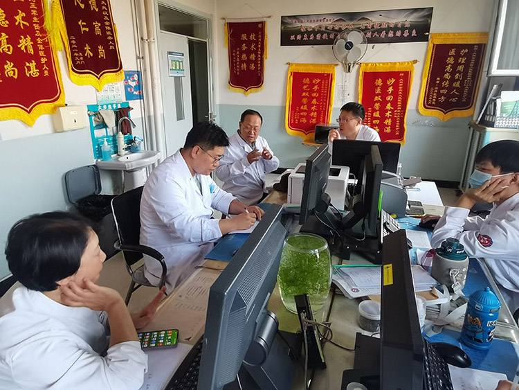 风险久久久久久亚洲精品影院