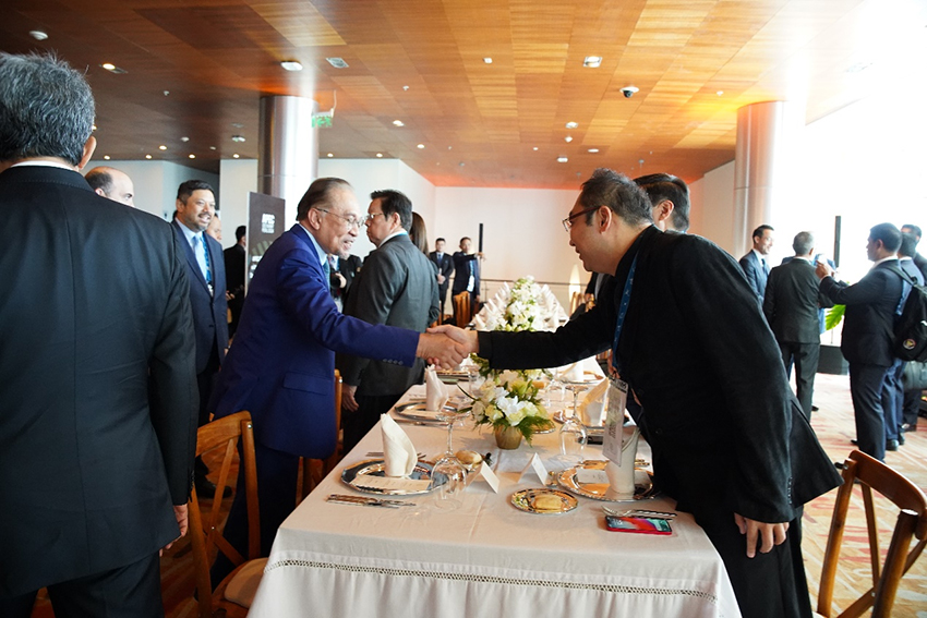 风险久久久久久亚洲精品影院