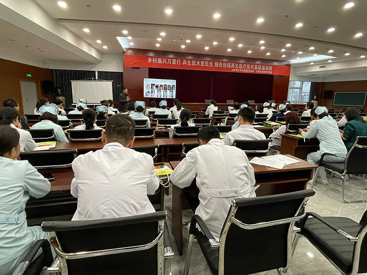 风险久久久久久亚洲精品影院