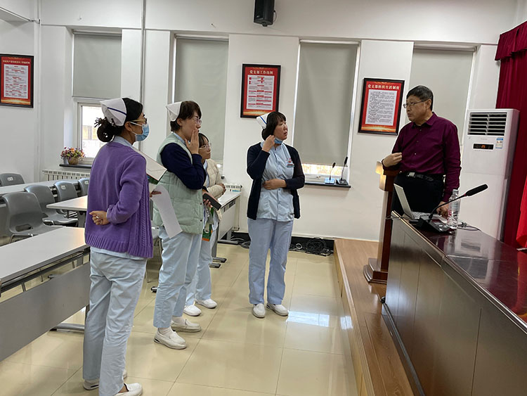 风险久久久久久亚洲精品影院