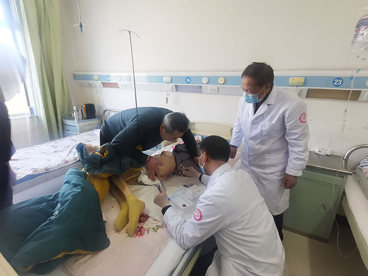 风险久久久久久亚洲精品影院