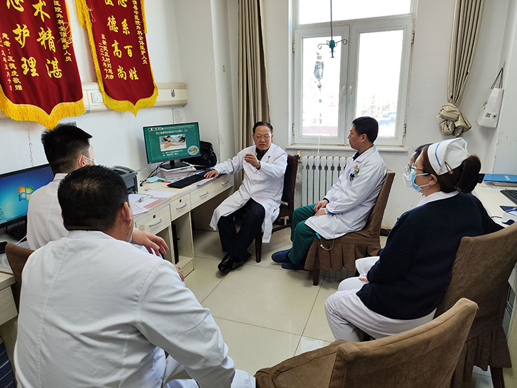 风险久久久久久亚洲精品影院