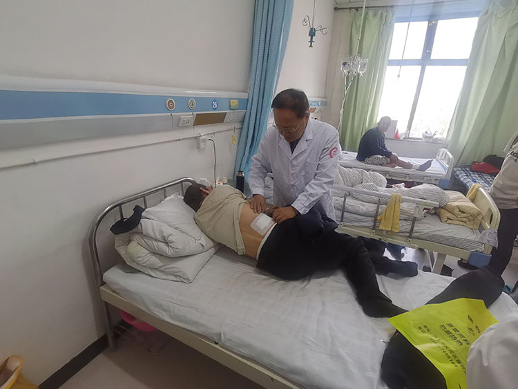 风险久久久久久亚洲精品影院