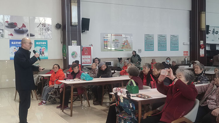 风险久久久久久亚洲精品影院