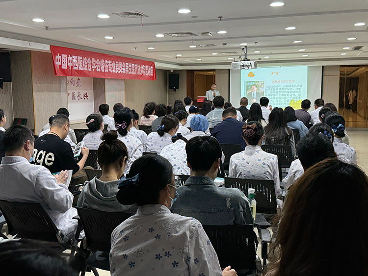 风险久久久久久亚洲精品影院