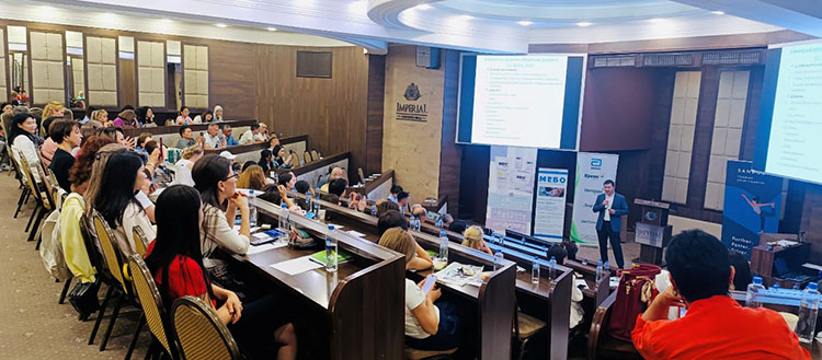 风险久久久久久亚洲精品影院