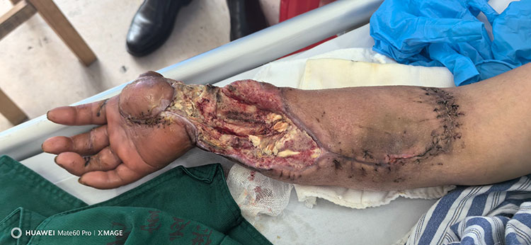 风险久久久久久亚洲精品影院