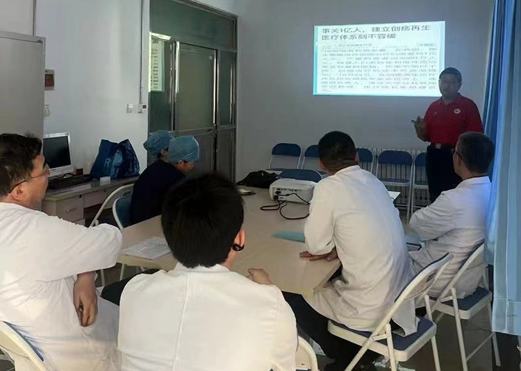 风险久久久久久亚洲精品影院