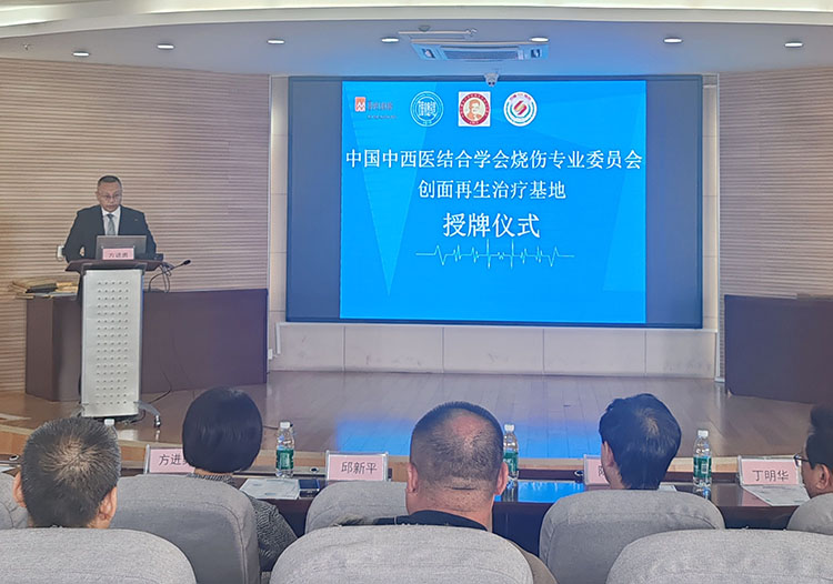 风险久久久久久亚洲精品影院