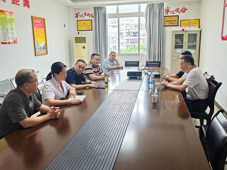 风险久久久久久亚洲精品影院