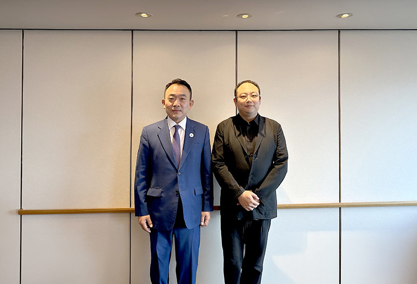 风险久久久久久亚洲精品影院