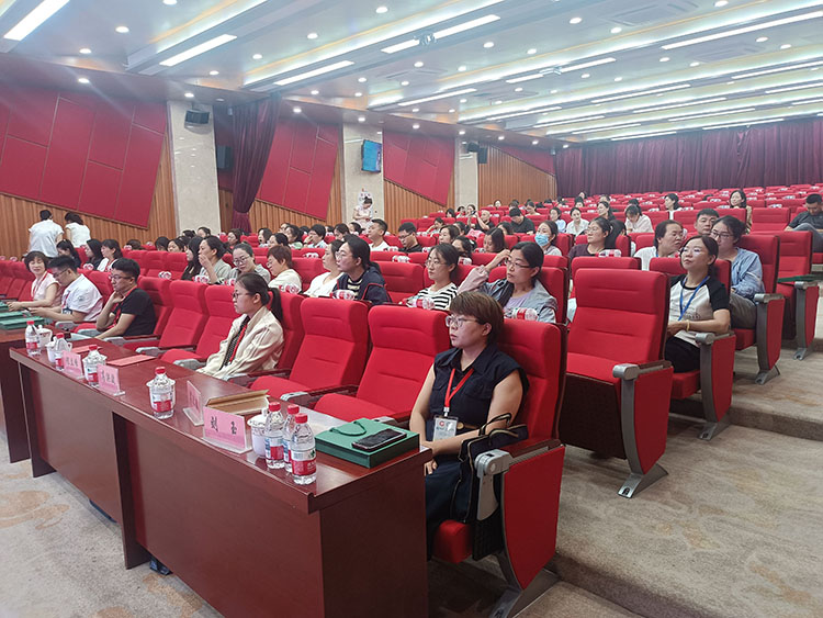 风险久久久久久亚洲精品影院