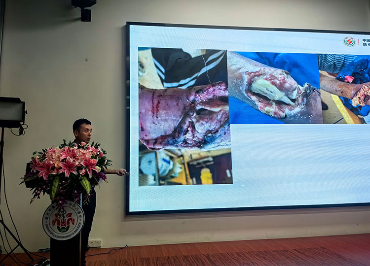 风险久久久久久亚洲精品影院