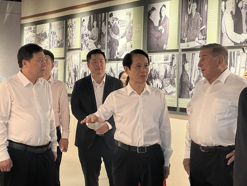 风险久久久久久亚洲精品影院