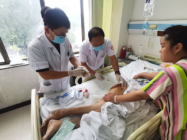 风险久久久久久亚洲精品影院