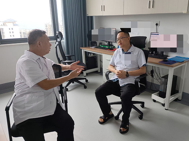 风险久久久久久亚洲精品影院