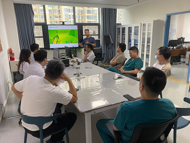 风险久久久久久亚洲精品影院