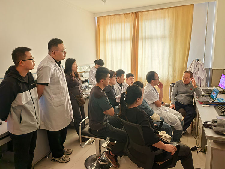 风险久久久久久亚洲精品影院