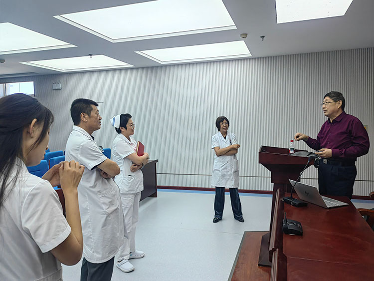 风险久久久久久亚洲精品影院