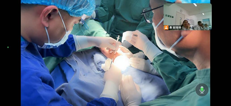 风险久久久久久亚洲精品影院