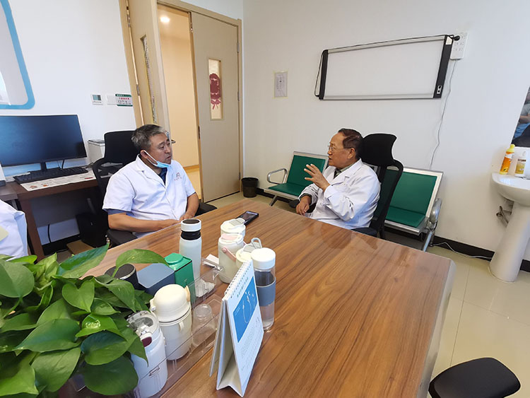 风险久久久久久亚洲精品影院