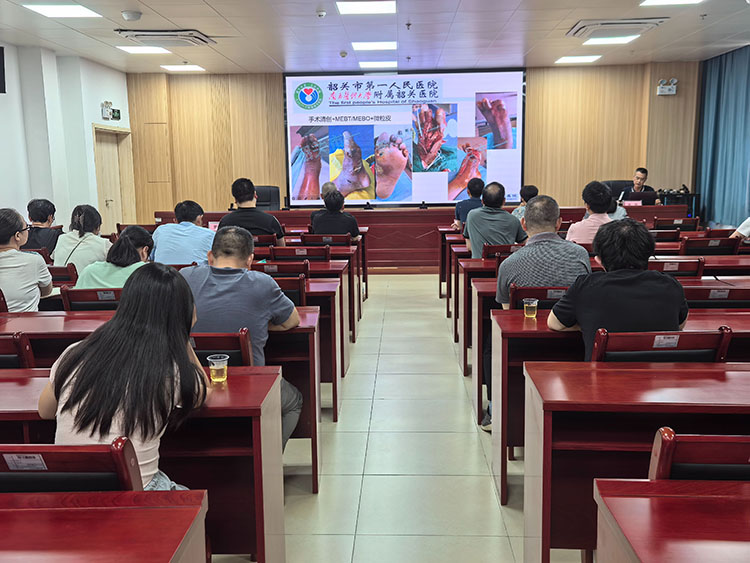 风险久久久久久亚洲精品影院