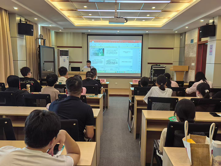 风险久久久久久亚洲精品影院