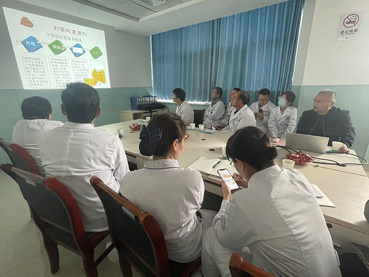 风险久久久久久亚洲精品影院