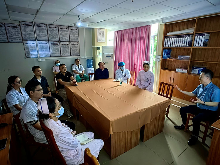 风险久久久久久亚洲精品影院