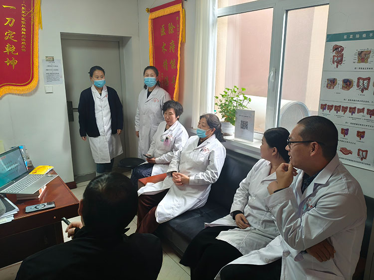 风险久久久久久亚洲精品影院