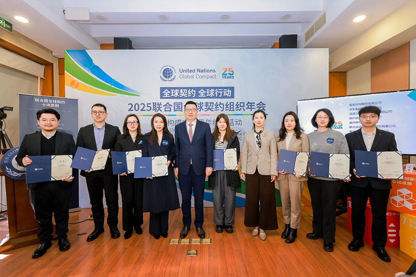 风险久久久久久亚洲精品影院