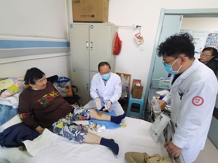 风险久久久久久亚洲精品影院