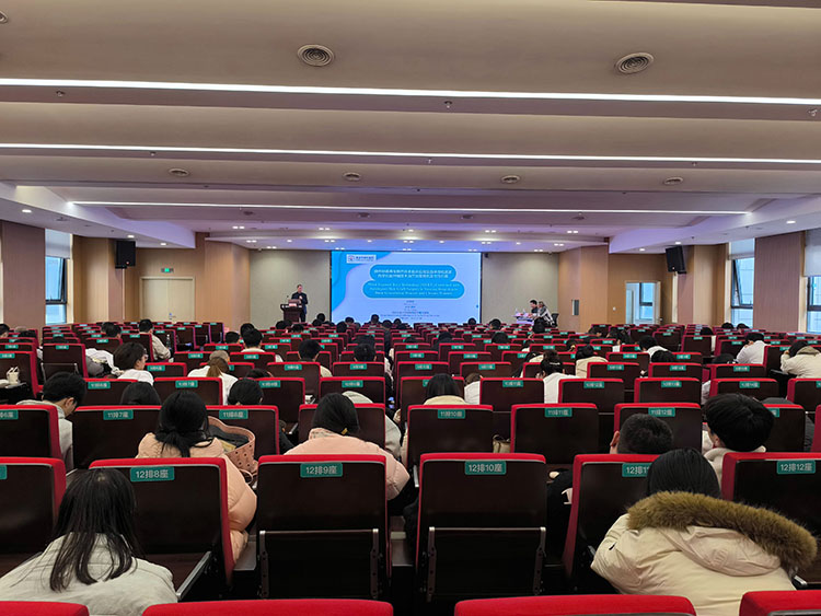 风险久久久久久亚洲精品影院