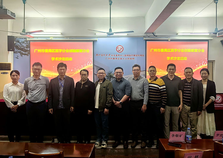 风险久久久久久亚洲精品影院