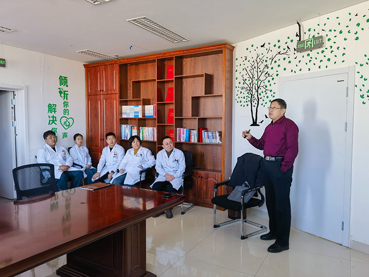 风险久久久久久亚洲精品影院