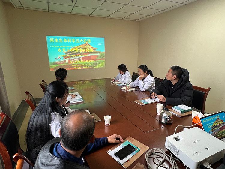 风险久久久久久亚洲精品影院