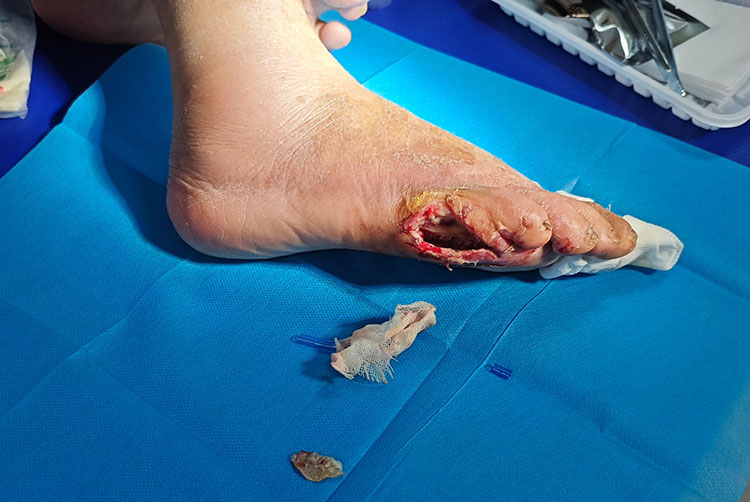 风险久久久久久亚洲精品影院