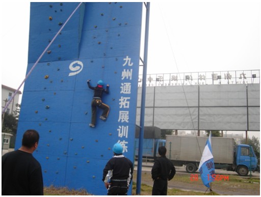 风险久久久久久亚洲精品影院