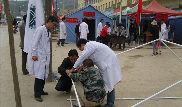 风险久久久久久亚洲精品影院