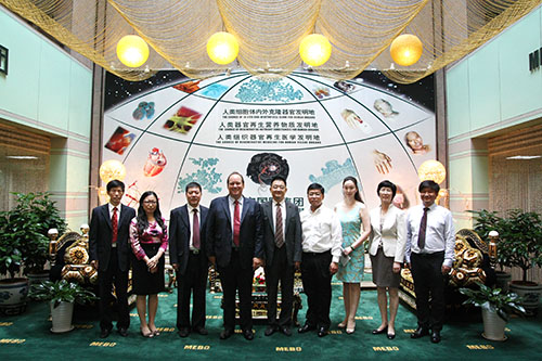 风险久久久久久亚洲精品影院